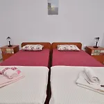 Сasa de vacaciones Pierias Layla *
